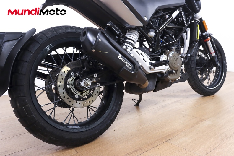 Motorbike image 3
