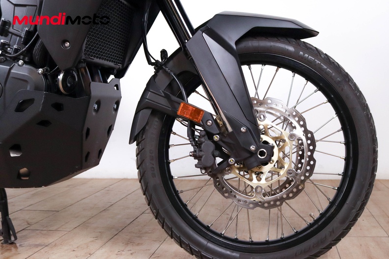 Motorbike image 13