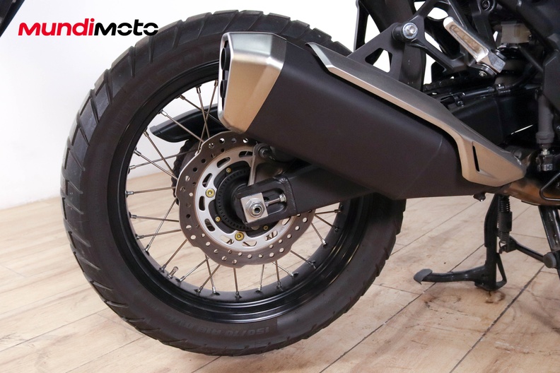 Motorbike image 3