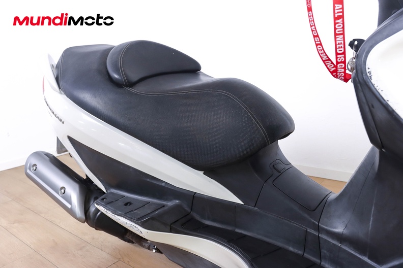 Motorbike image 12