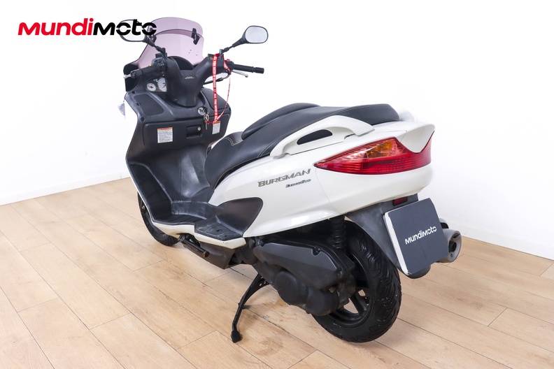 Motorbike image 6