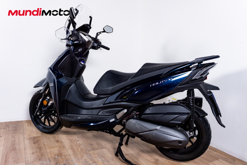 Motorbike image 7