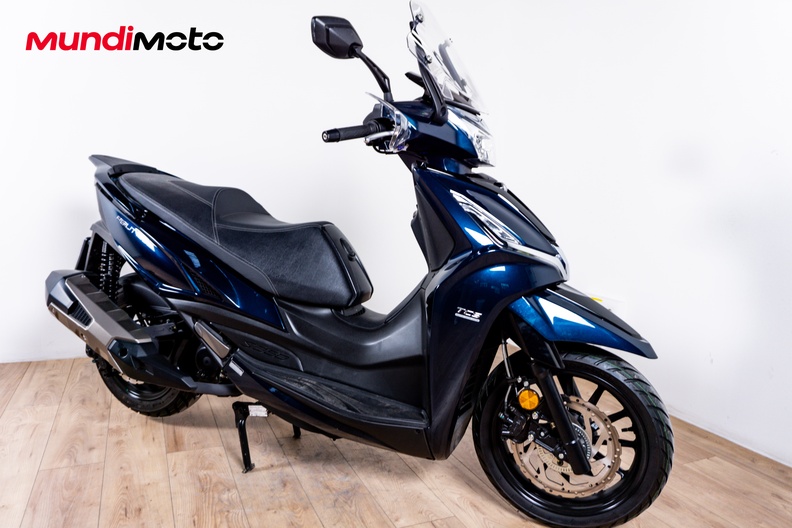 Motorbike image 1