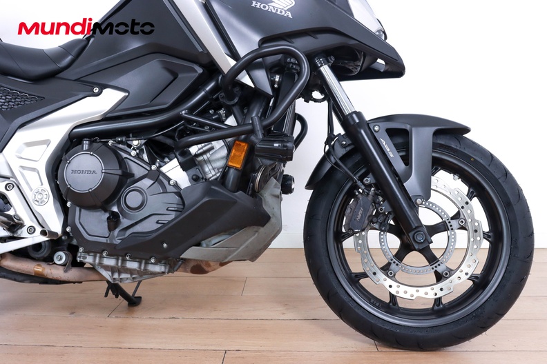 Motorbike image 13