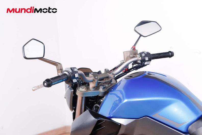 Motorbike image 10