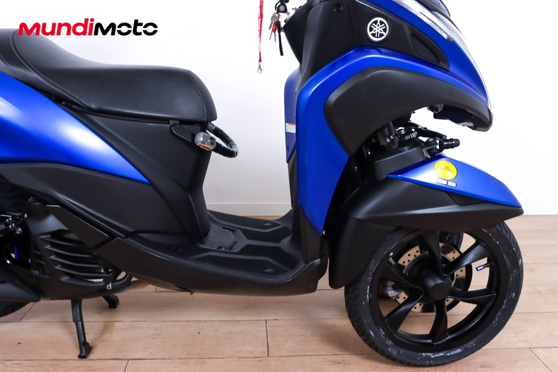 Motorbike image 13