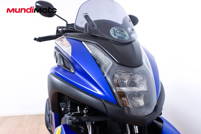 Motorbike image 4