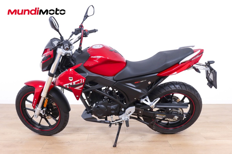 Motorbike image 5