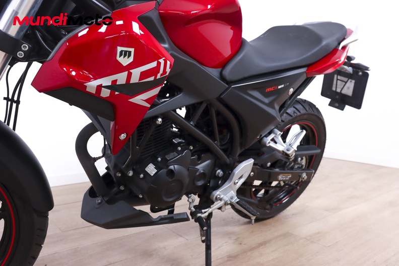 Motorbike image 8