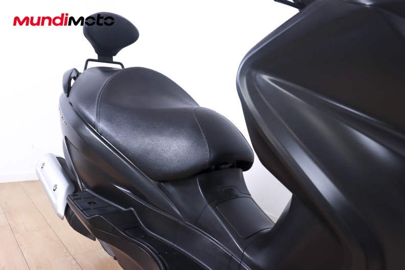 Motorbike image 12