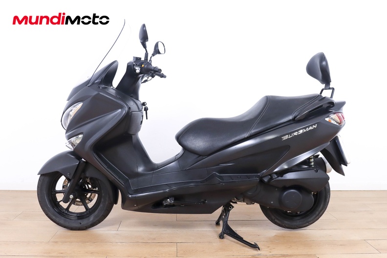 Motorbike image 5