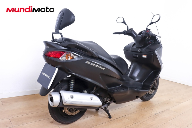 Motorbike image 2
