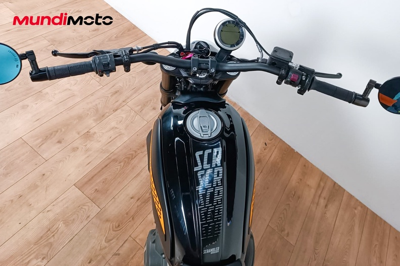 Motorbike image 10