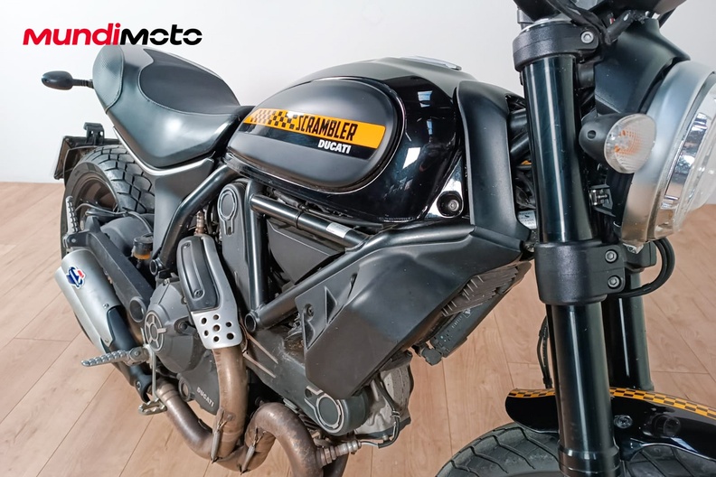 Motorbike image 4