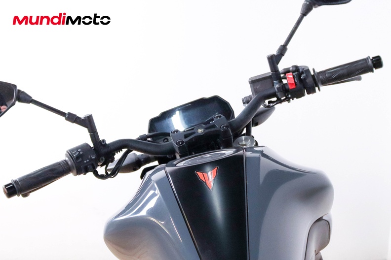 Motorbike image 10