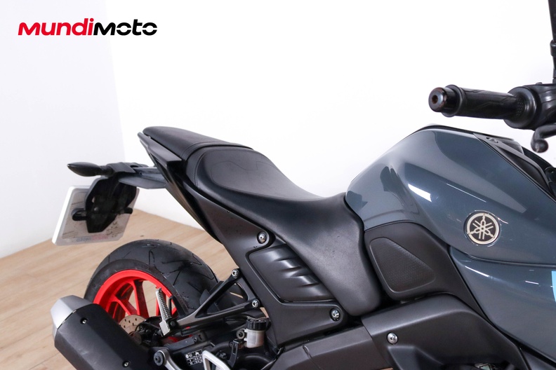Motorbike image 13