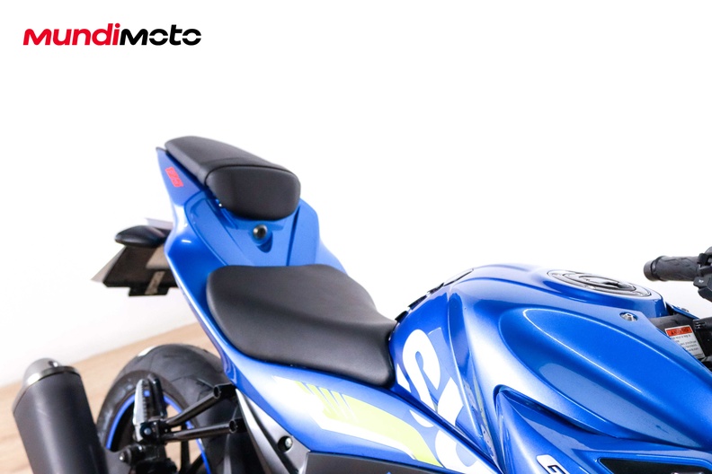 Motorbike image 13