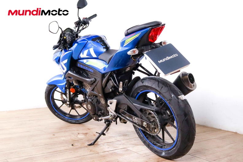Motorbike image 6