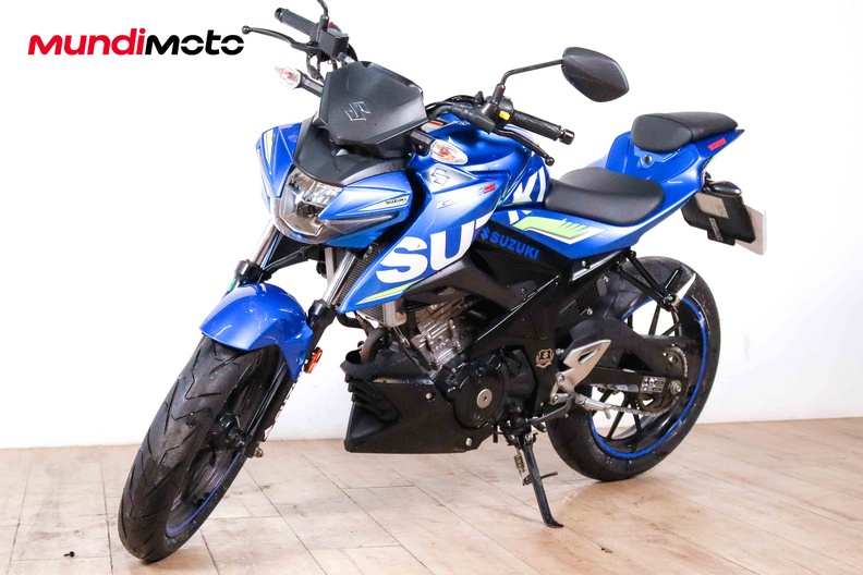 Motorbike image 7