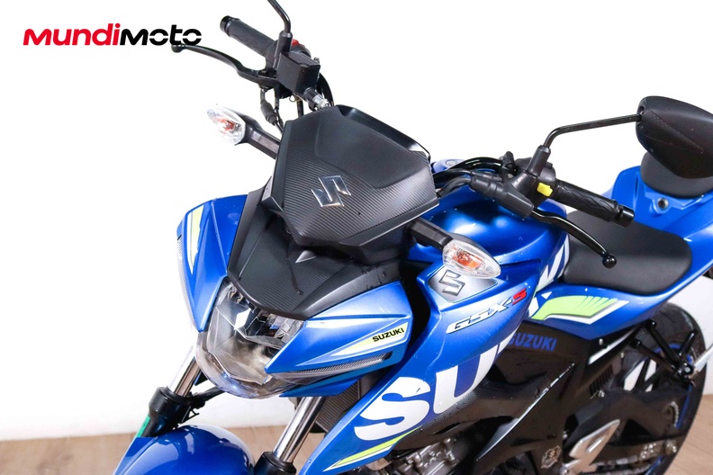Motorbike image 8