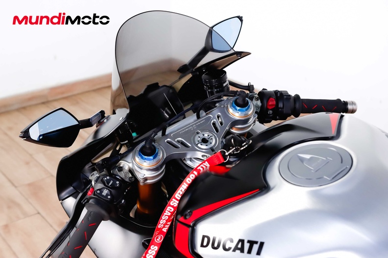 Motorbike image 10
