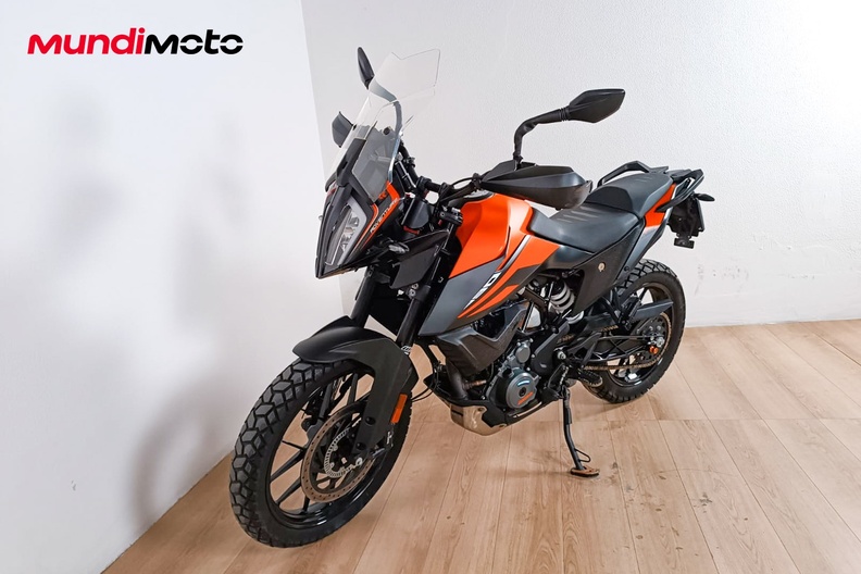 Motorbike image 6