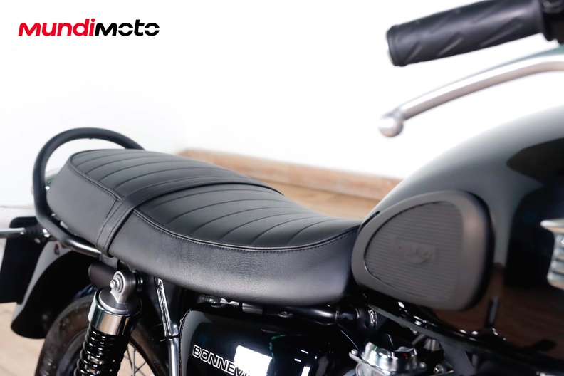 Motorbike image 13