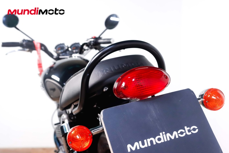 Motorbike image 9