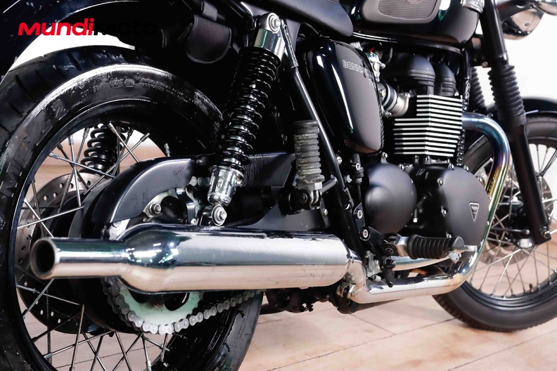 Motorbike image 3