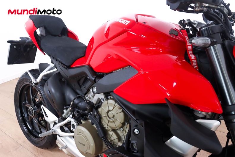 Motorbike image 12