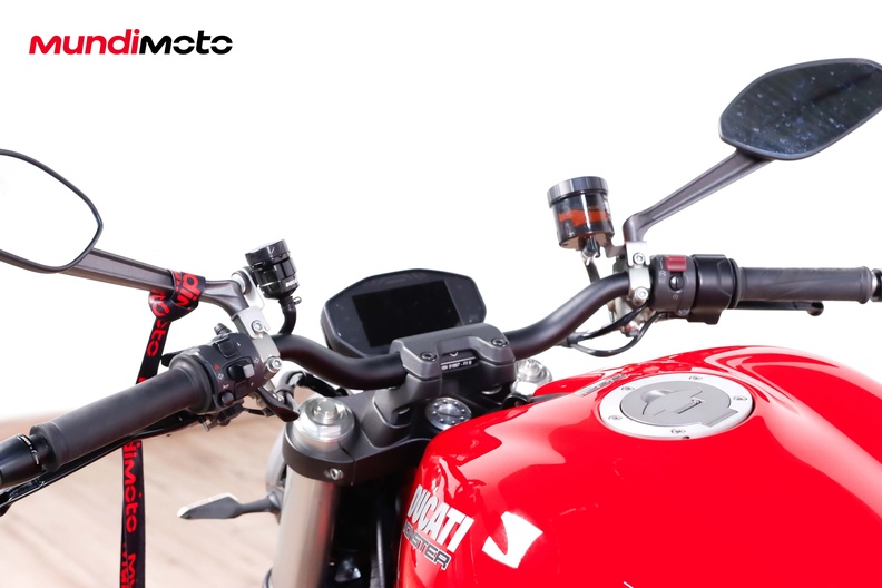 Motorbike image 10
