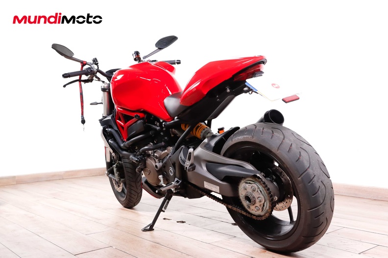 Motorbike image 7