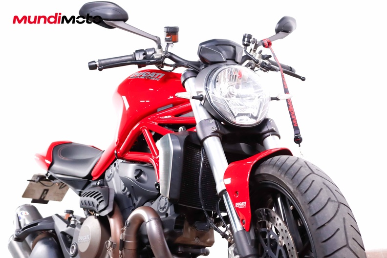 Motorbike image 4
