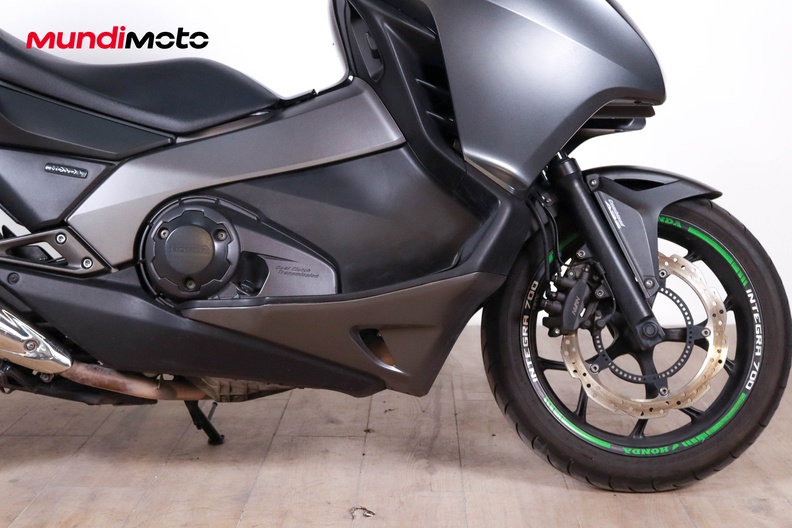 Motorbike image 13