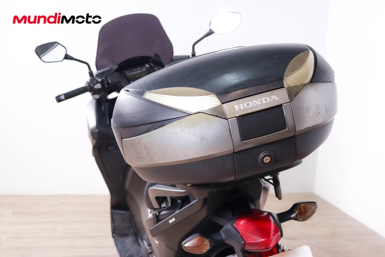 Motorbike image 8