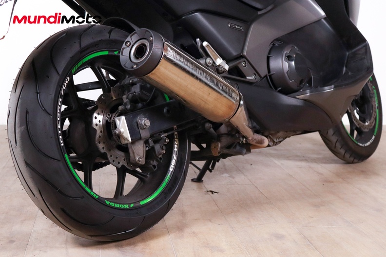 Motorbike image 3