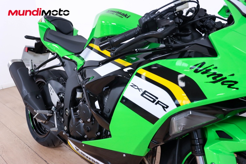 Motorbike image 12