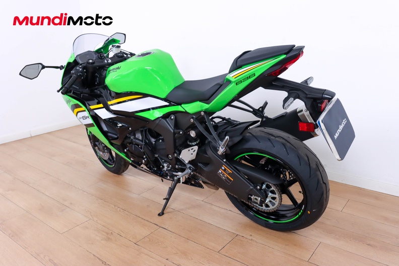 Motorbike image 6