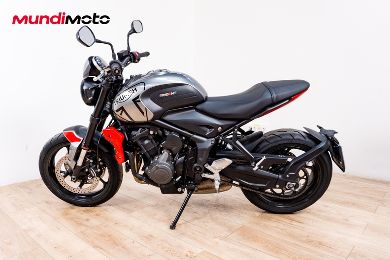 Motorbike image 5