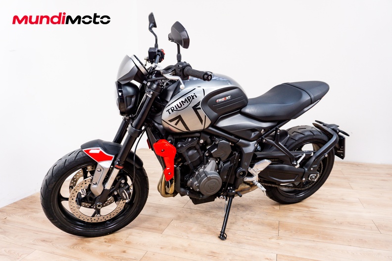 Motorbike image 6