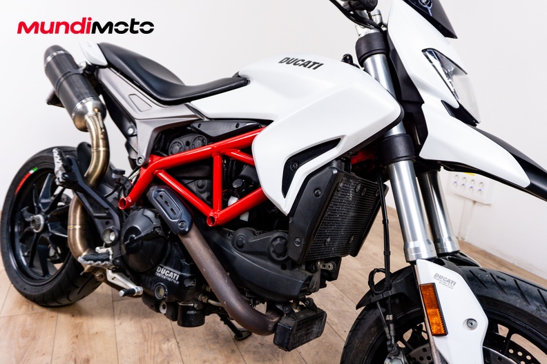 Motorbike image 4