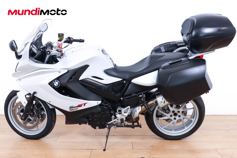 Motorbike image 5