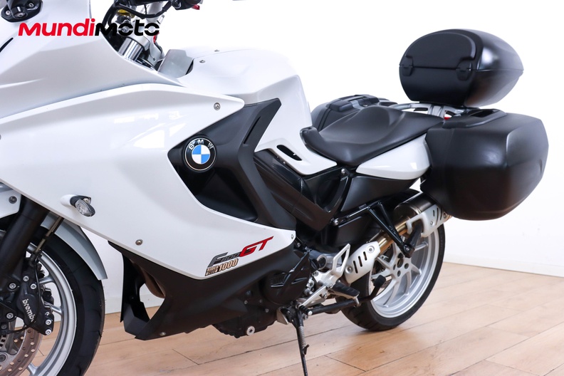 Motorbike image 8