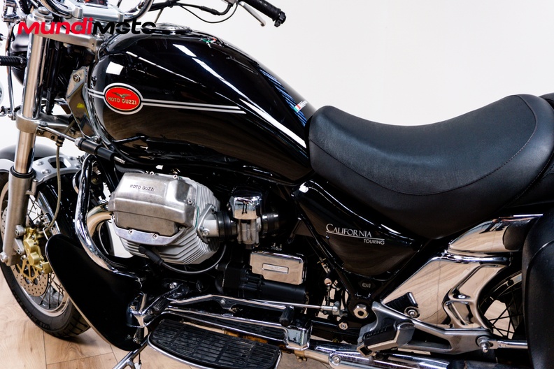 Motorbike image 8