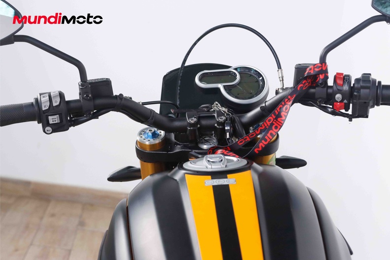 Motorbike image 10
