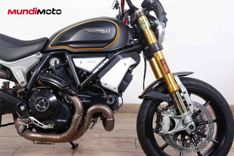 Motorbike image 12
