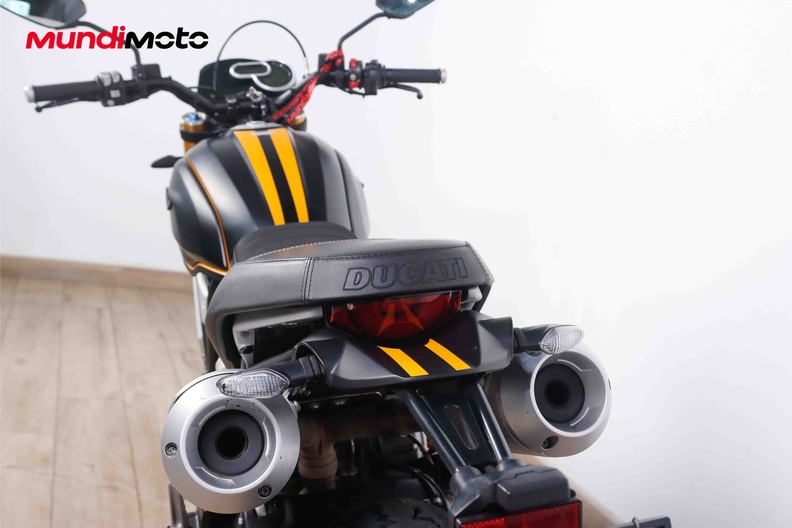 Motorbike image 8