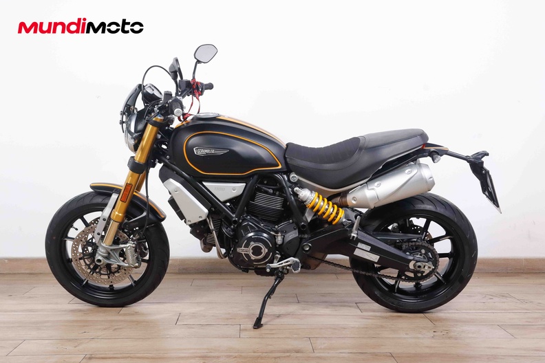 Motorbike image 5