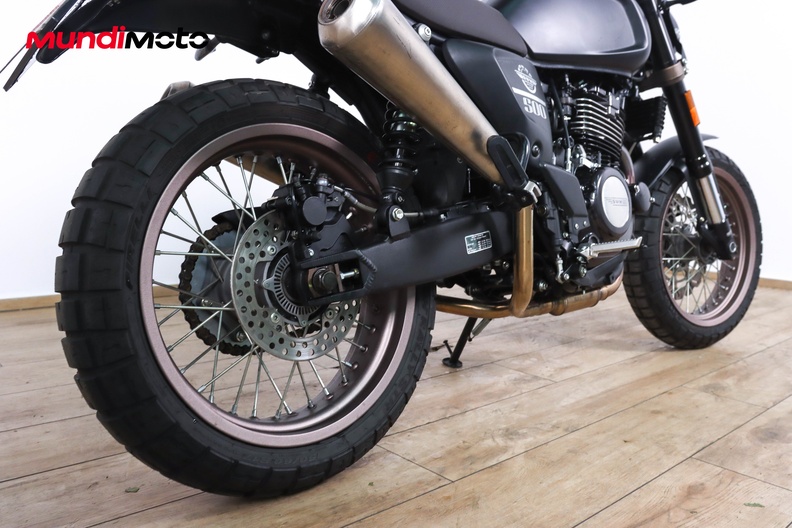 Motorbike image 3