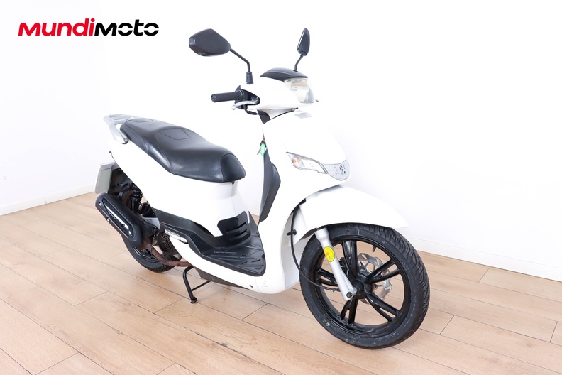 Motorbike image 1